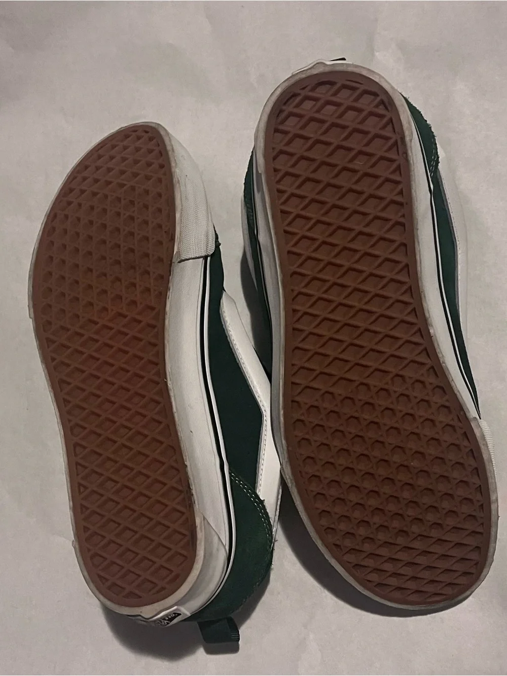 Vans Old Skool Men’s Low Top Sneakers in Green and White